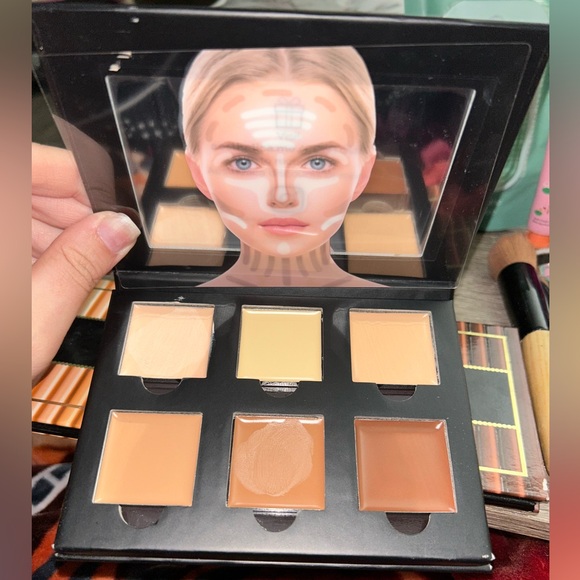 NEW-Large Makeup Bundle-18 items (Jeffree Star, Too Faced, Bare Minerals, etc.) - Picture 11 of 11